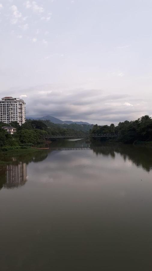 Jal,Min Homestay Kandy Eksteriør billede